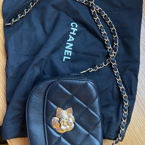 Chanel shoulder bag